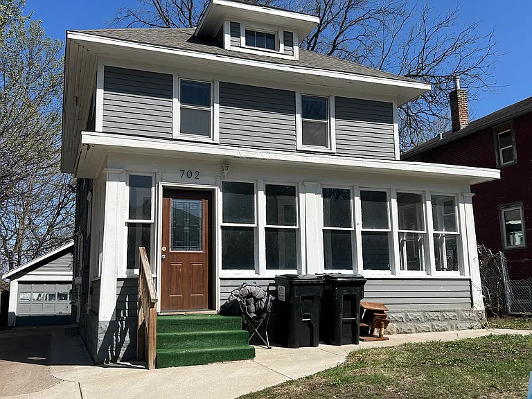 702 S Duluth Ave #2 — Photo 9