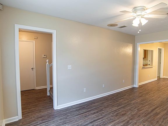 5th image of 1202 Hidden Pl APT D