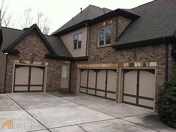 2nd image of 4912 Deer Creek Ct