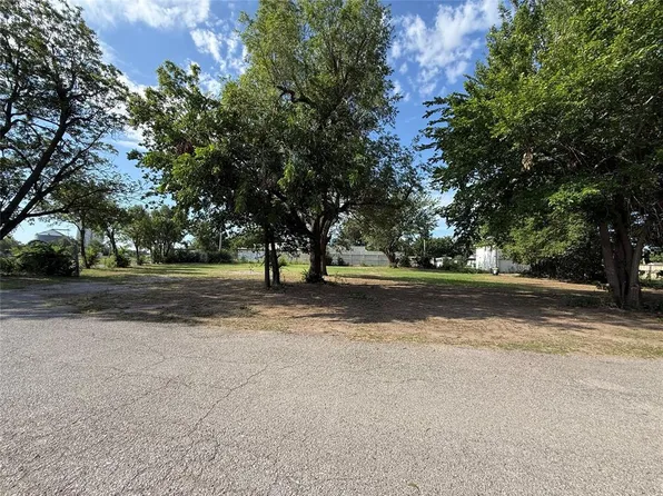 607 W London St Lot 1-6, El Reno, OK 73036