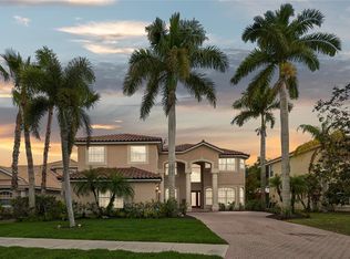 7122 68th Dr E, Bradenton, FL 34203