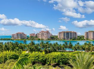 300 S Pointe Dr APT 801, Miami Beach, FL 33139
