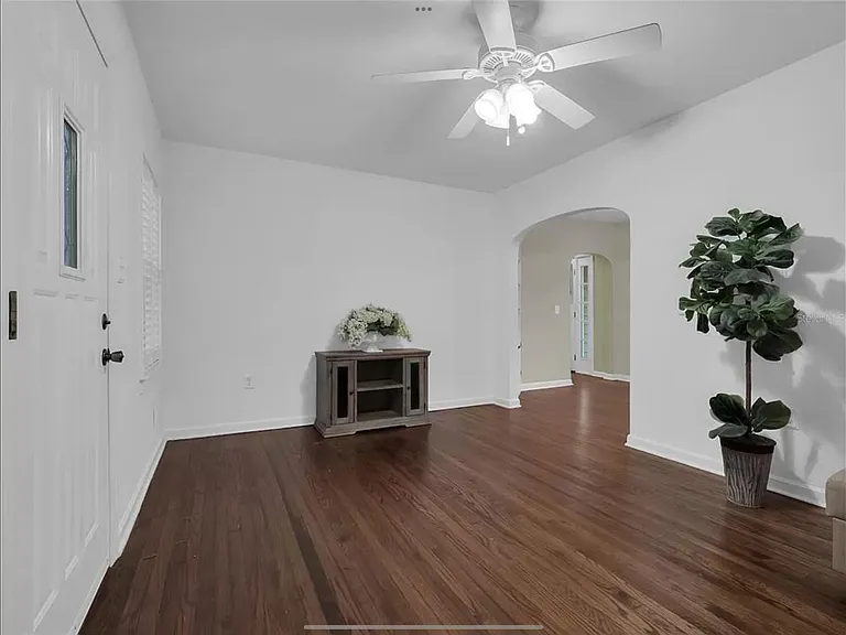 1225 Shady Ln — Photo 18