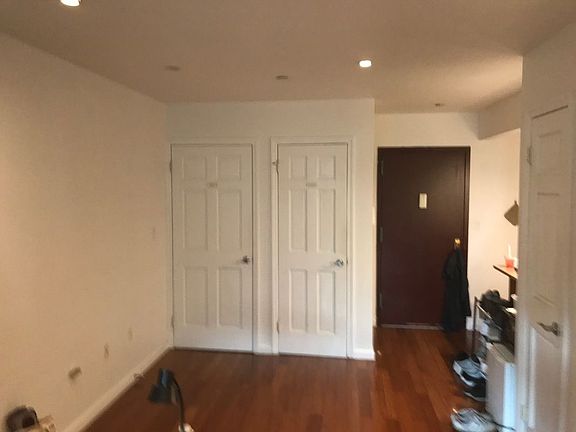 5th image of 4333 42nd St APT 2B