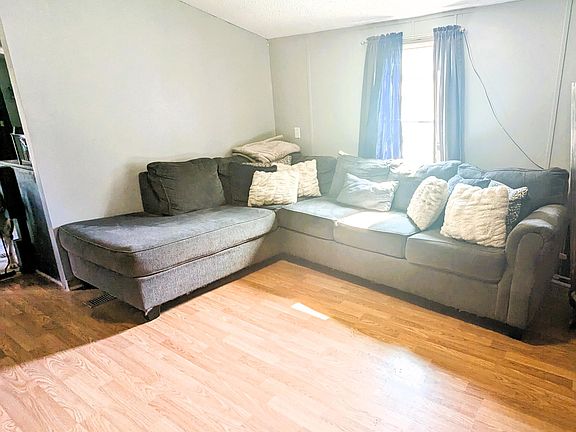 2nd image of 9120 W Broad St Lot 2
