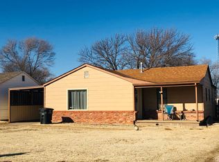 614 E Barnes Ave, Alva, OK 73717