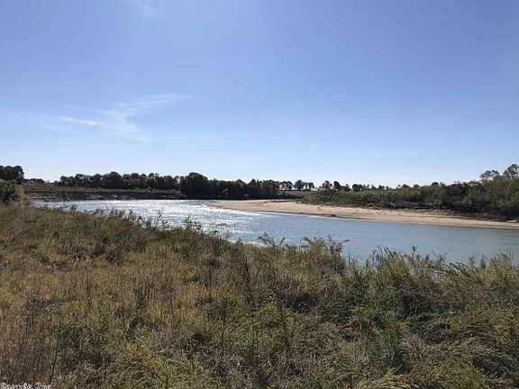 2nd image of 411 Highway 224 E