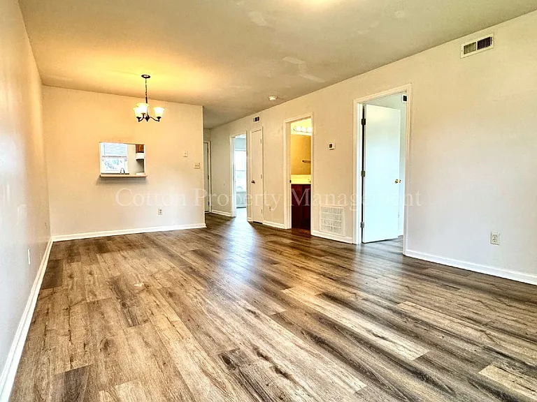 315 S Dudley St #1 — Photo 12