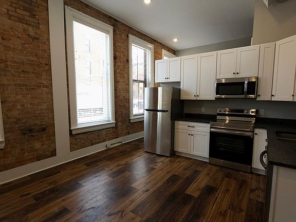 2nd image of 1905 Race St #101