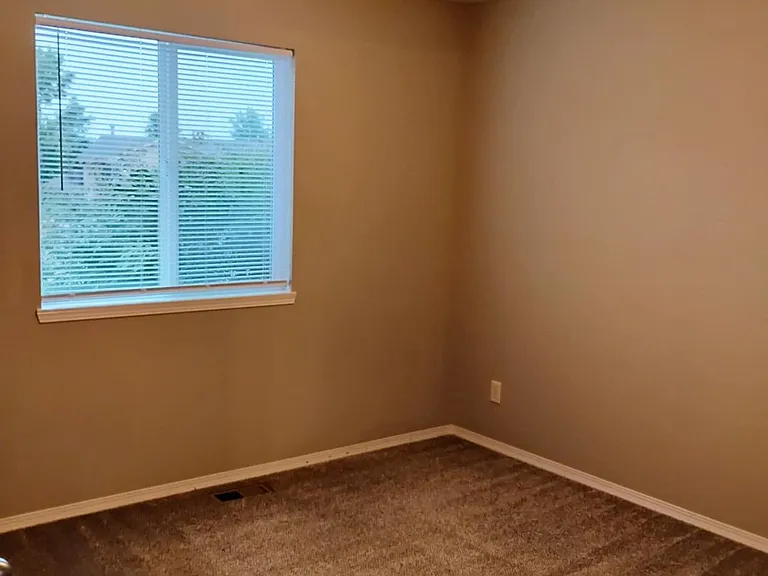 1818 N Nickelton Ct — Photo 20