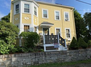 19 Rowland St #2, Marblehead, MA 01945