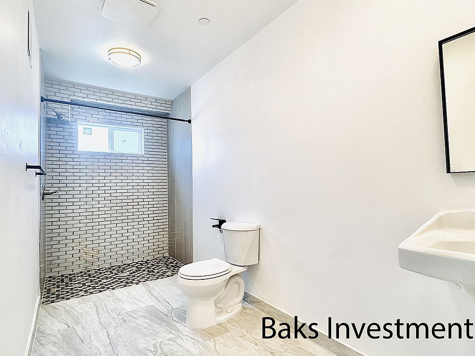 1st image of 11460 Killion St #101