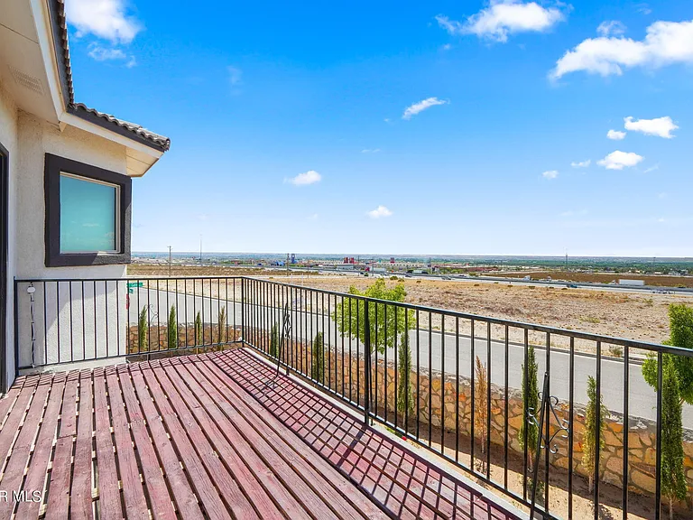 7877 Enchanted View Dr — Photo 46