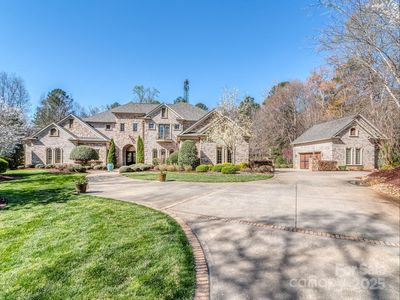 235 Blue River Rd, Lake Wylie, SC, 29710