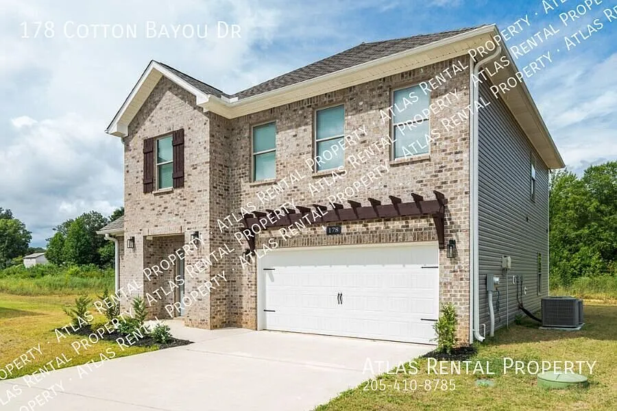 Now Accepting Section 8 Vouchers! Gorgeous 5-Bed, 3-Bath New Build Granite, Garage & Room to Roam! — Photo 3
