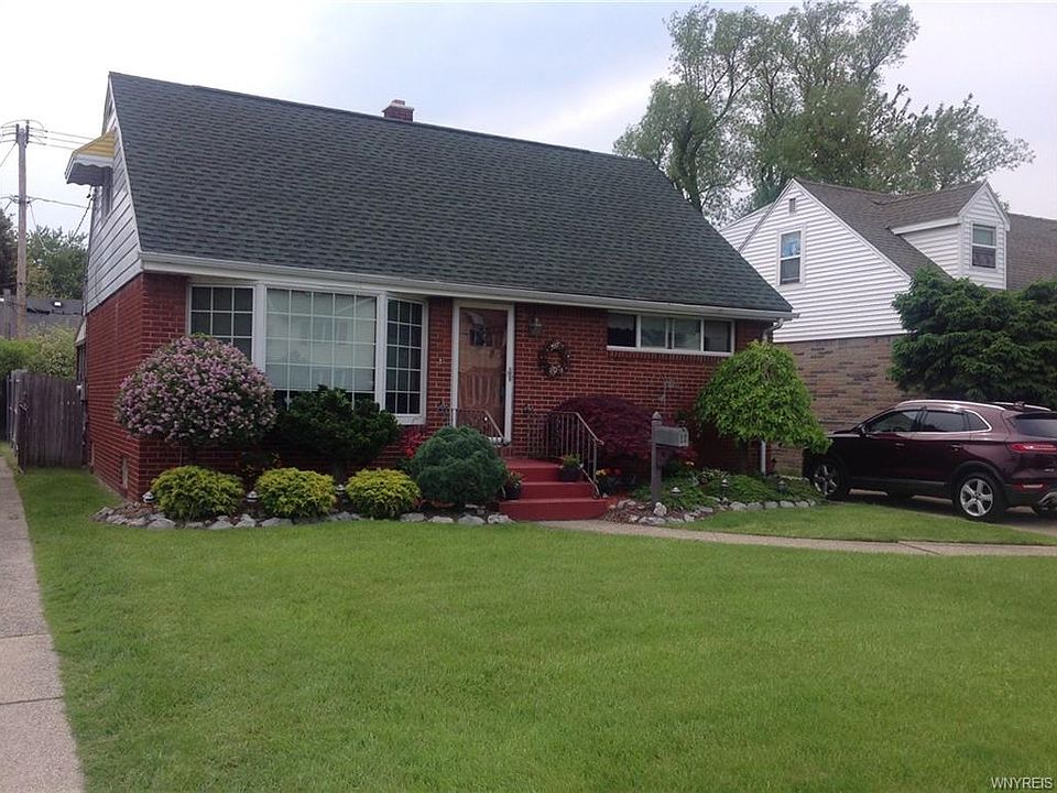 1st image of 12 Duluth Ave