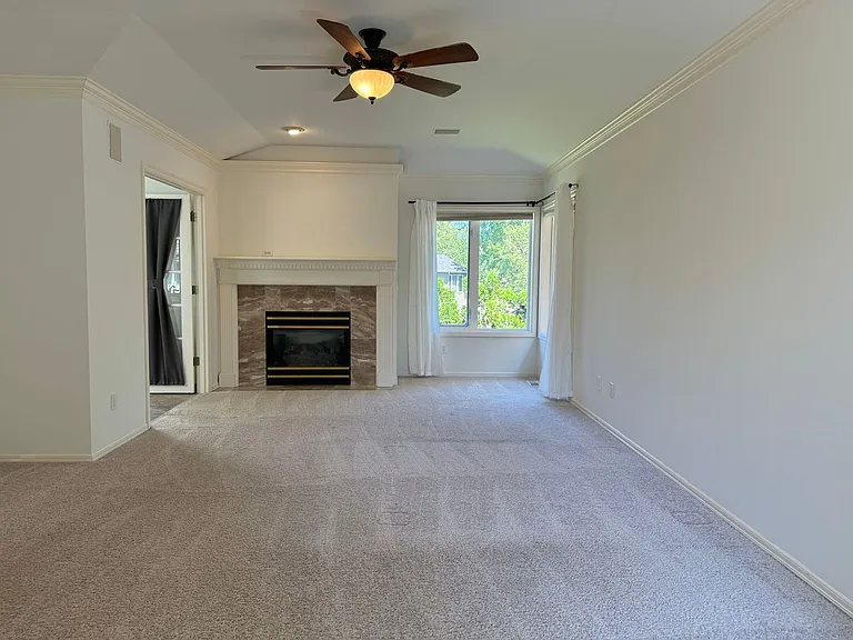 27171 SE 25th Pl — Photo 20