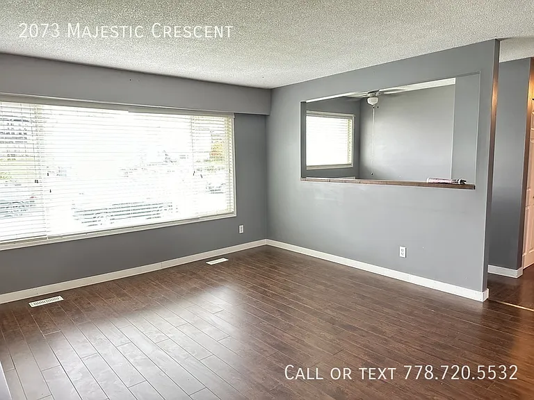 2073 Majestic Cres — Photo 6