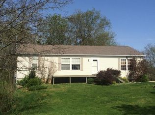 1379 Janelle Ln, Quincy, IL 62305