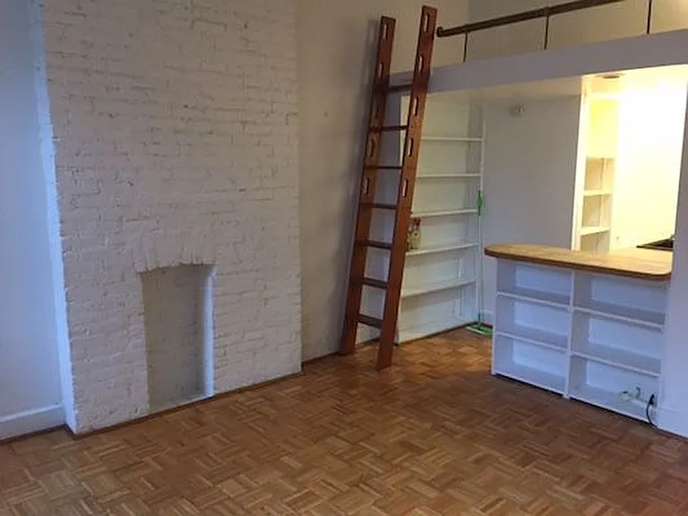 34 Beekman Pl #3S — Photo 1