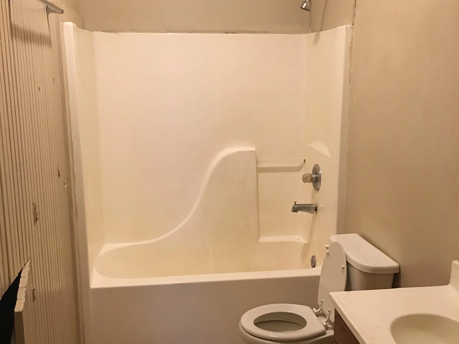 225 Kentucky Ave — Photo 2