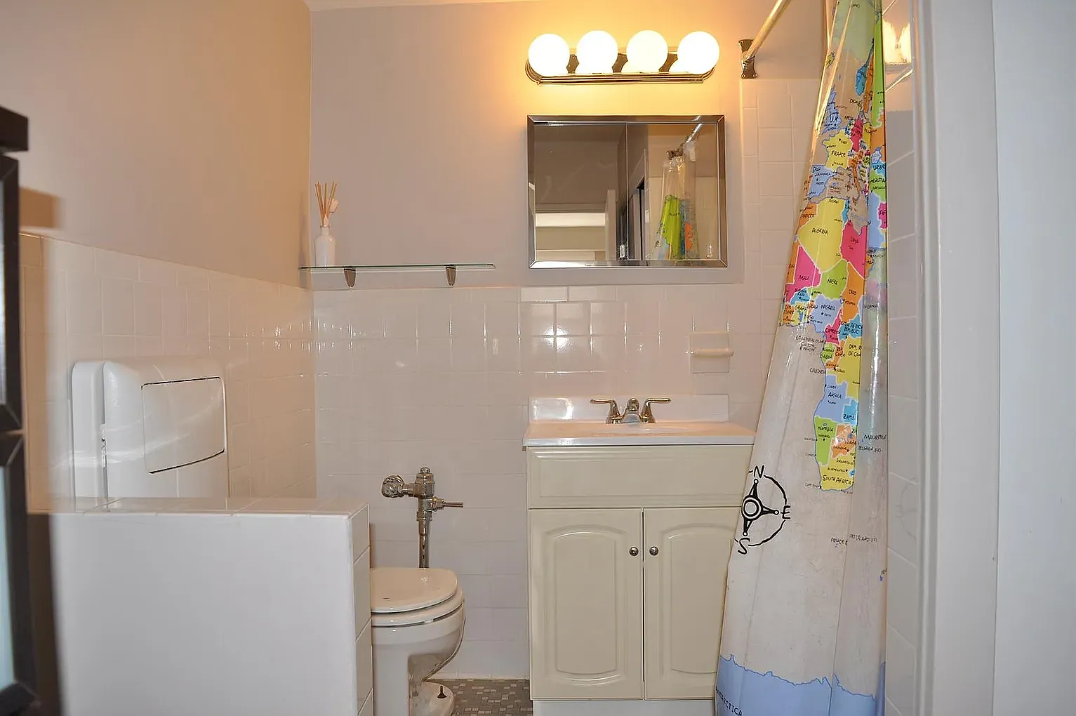 404 East 66th Street — Photo 4