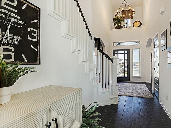 Welcoming foyer