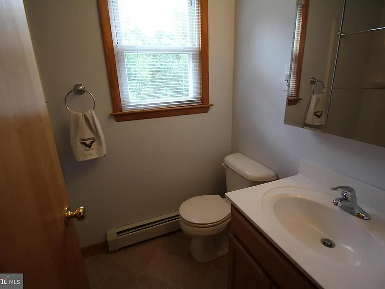 22333 Nicholson Farm Rd — Photo 6