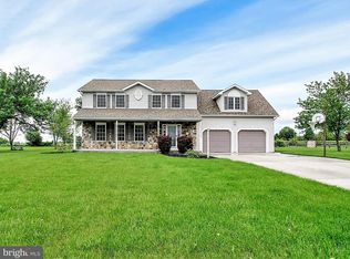 155 Hunter Cir, Abbottstown, PA 17301