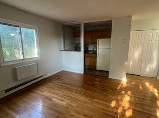 1080 Ogden Street Ext APT 5, Bridgeport, CT 06610