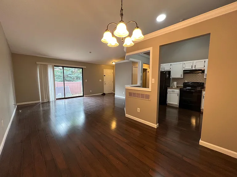 41341 Southwind Dr — Photo 7