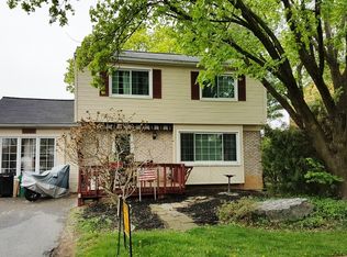 1642 Glenn Rd, Lancaster, PA 17601