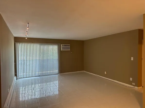 9S070 S Frontage Rd Building 25, Willowbrook, IL 60527