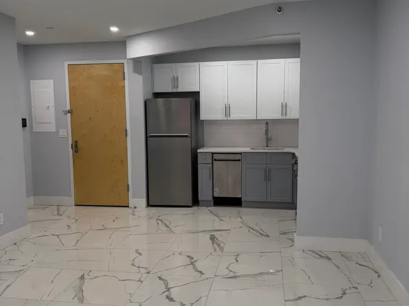 38-03 31st Street image 7 of 24