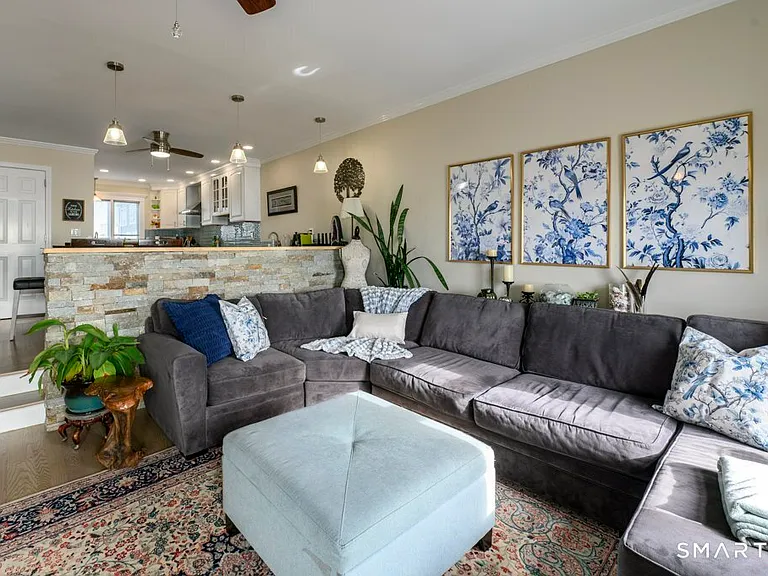 72 Cosey Beach Ave #3 — Photo 31
