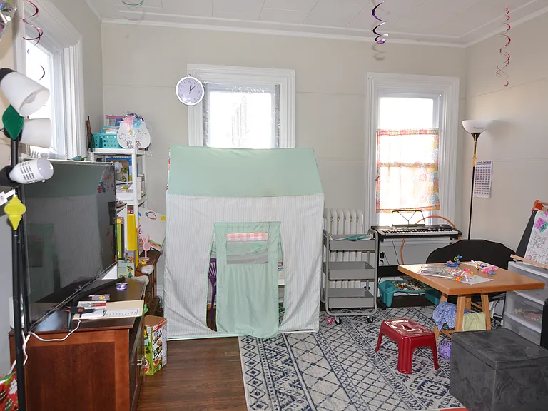22 Farrell St — Photo 9