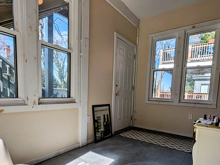 9 Fuller St #3 — Photo 9