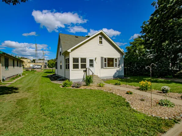 1315 Fillmore St, Alexandria, MN 56308