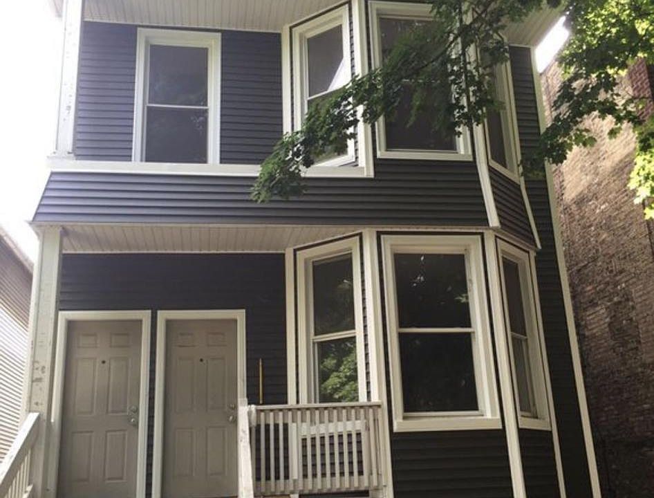 1st image of 3649 N Marshfield Ave #1