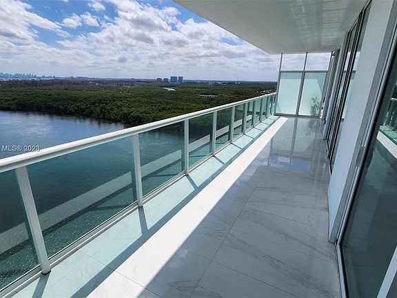 4th image of 400 Sunny Isles Blvd APT 2002