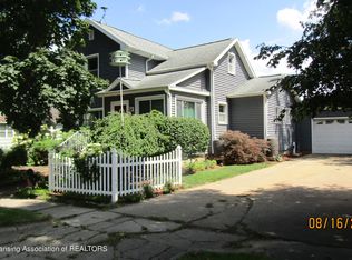 120 N Elizabeth St, Bellevue, MI 49021