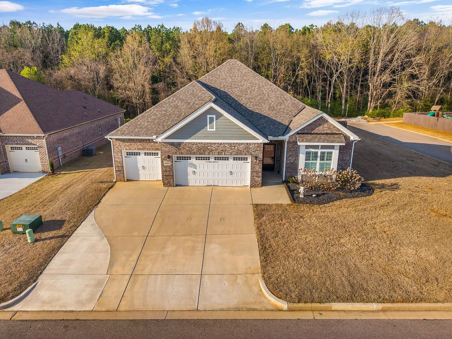 Beautiful 4BR/3BA Home in Athens City Schools Loaded with Upgrades! — Photo 3