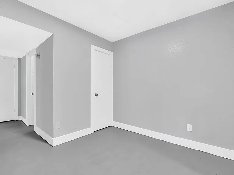 Dabney Apartments — Photo 4