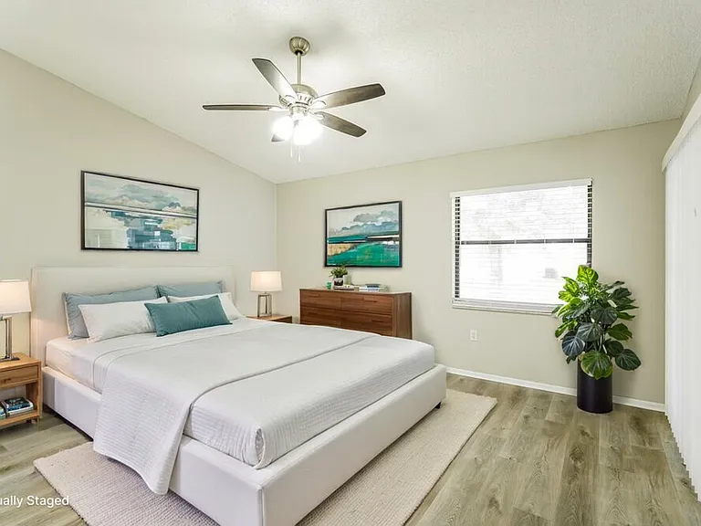 8046 Hathaway Dr — Photo 10