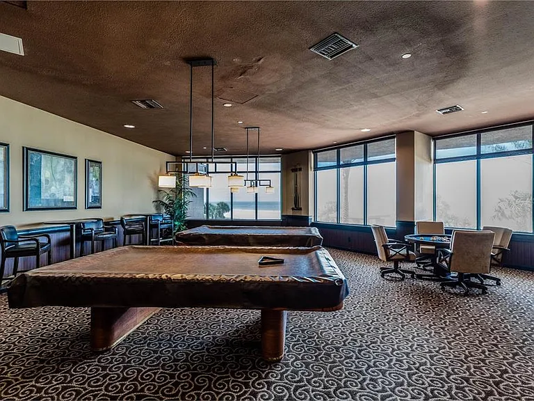 1560 Gulf Blvd #1605 — Photo 37