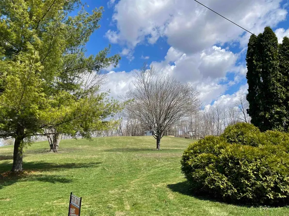 1678 E County Road 150 N, Connersville, IN 47331