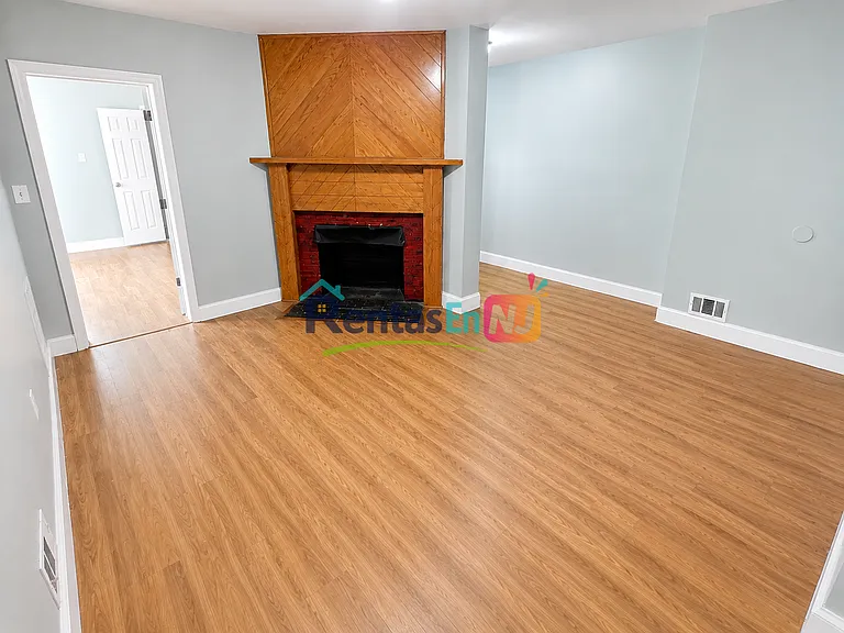 135 S Clinton St #1 — Photo 1