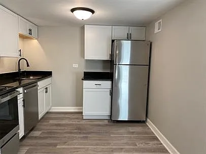 1103 Evans Ave #6B — Photo 3
