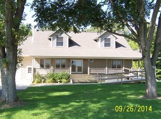 279 Wolf Rd, Sublette, IL 61367