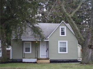 716 Hunter Blvd, Lansing, MI 48910